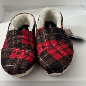 TOMS Women’s Alpargata Slip-On Red/Black Checkered Print Shoe Size  7 Comfort